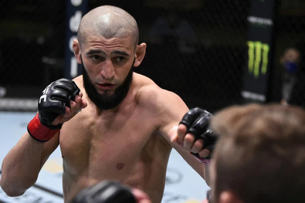 Боец UFC готов провести три поединка за ночь